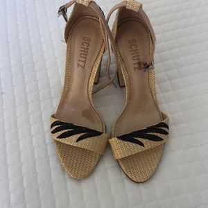 Schultz Island Heels